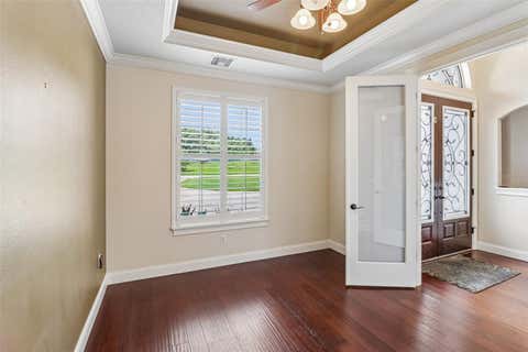 Tiny photo for 34028 Matthews Cove, Leesburg, FL 34788 (MLS # G5112551)