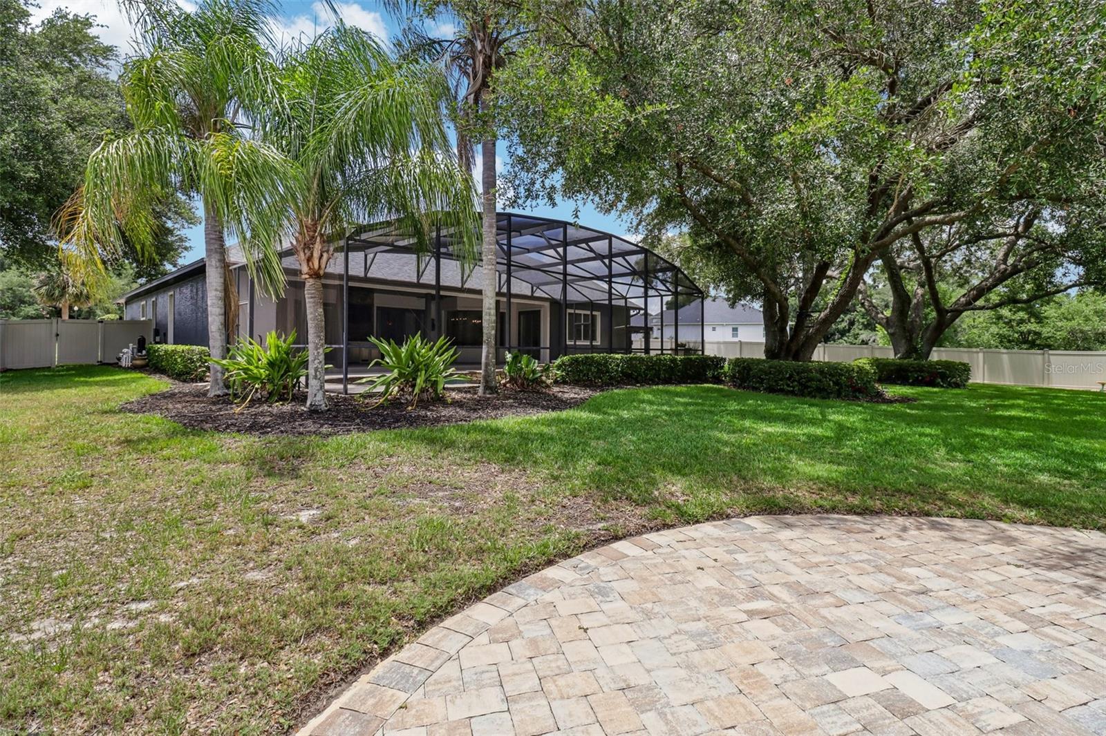 SILVER LAKE MEADOWS SUB - Residential