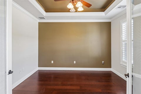 Tiny photo for 34028 Matthews Cove, Leesburg, FL 34788 (MLS # G5112551)