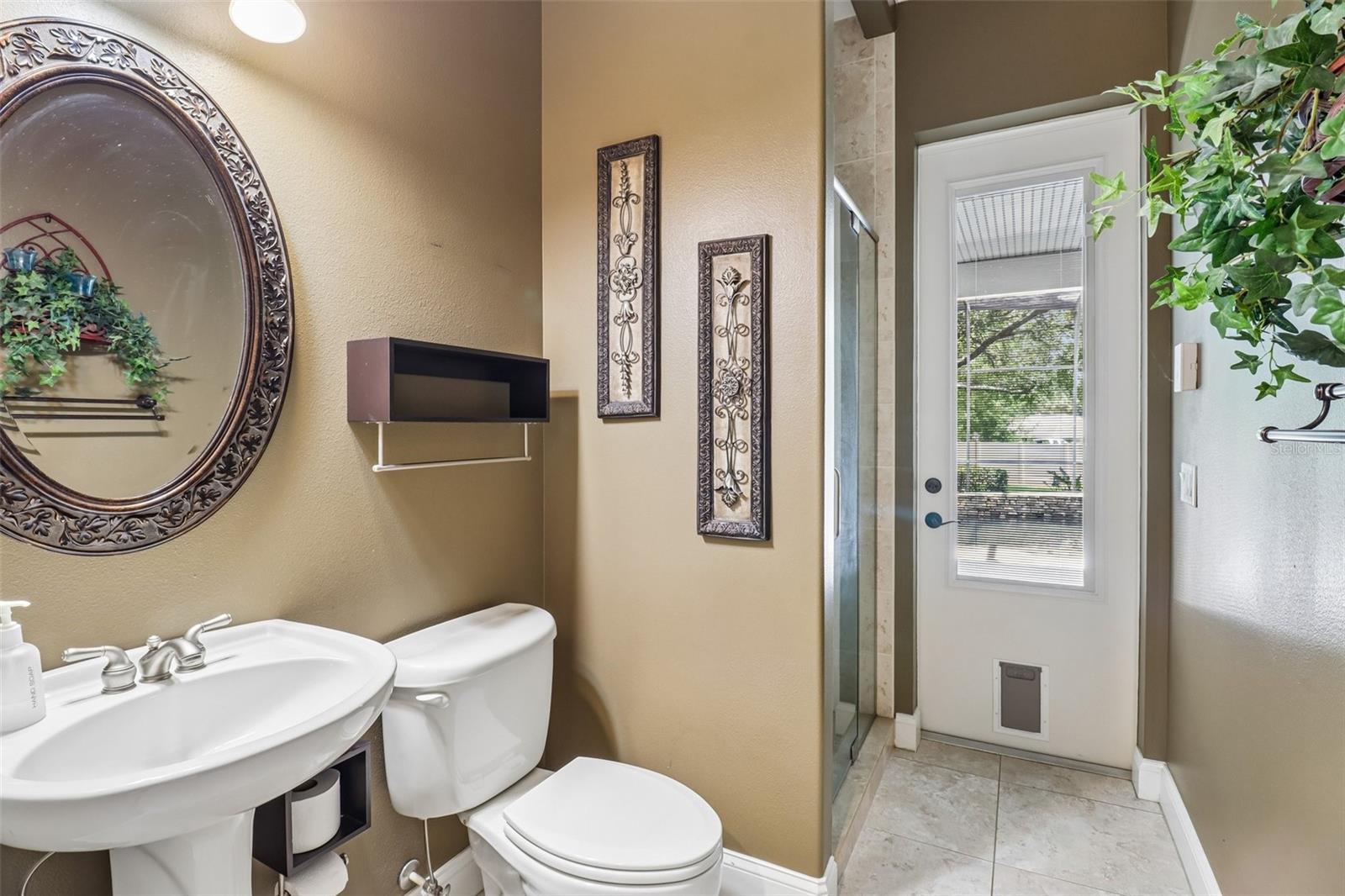 SILVER LAKE MEADOWS SUB - Residential