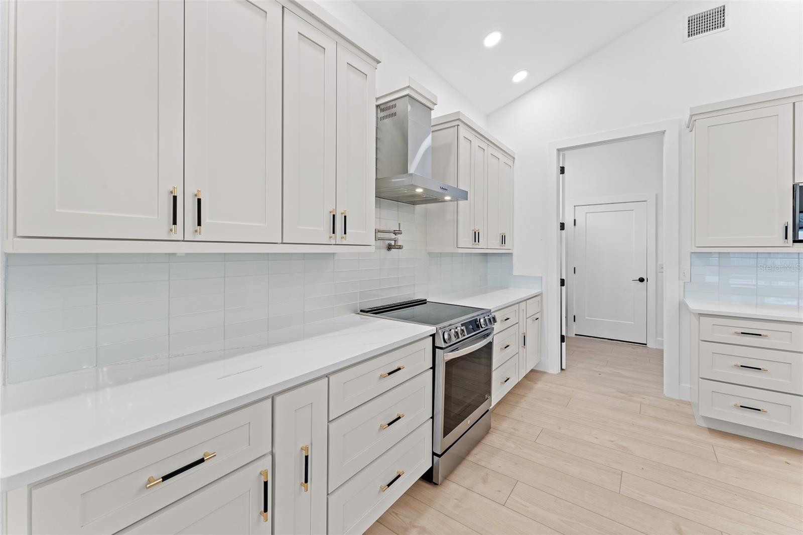 DISSTON HILLS SEC A & B - Residential