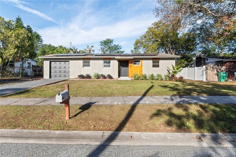 A home in WINTER SPRINGS