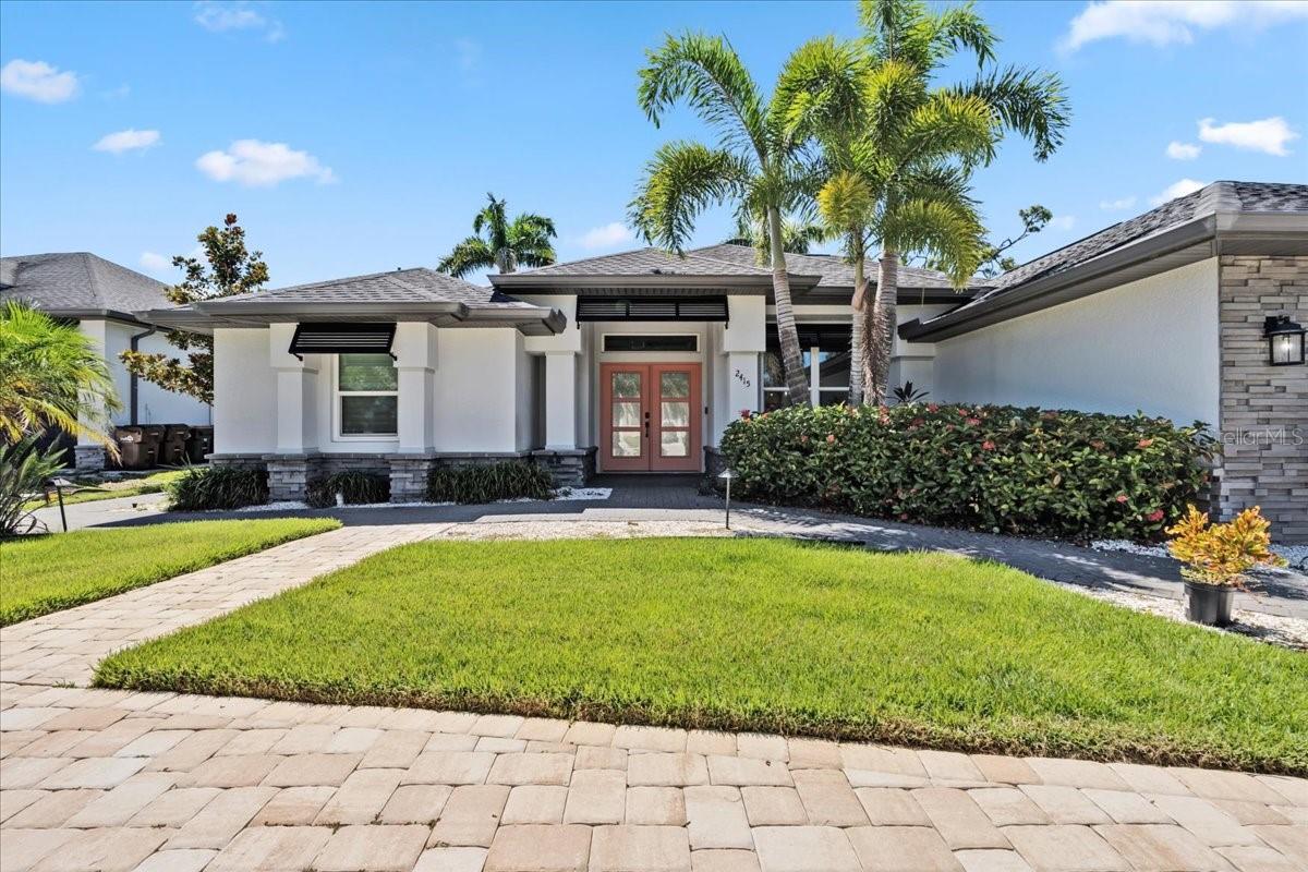 2415 W PRICE BOULEVARD