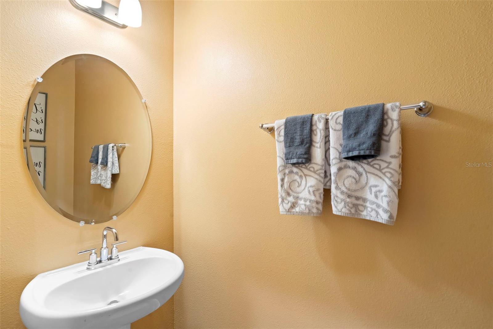 ENCLAVE AT HAWKS CREST - Residential