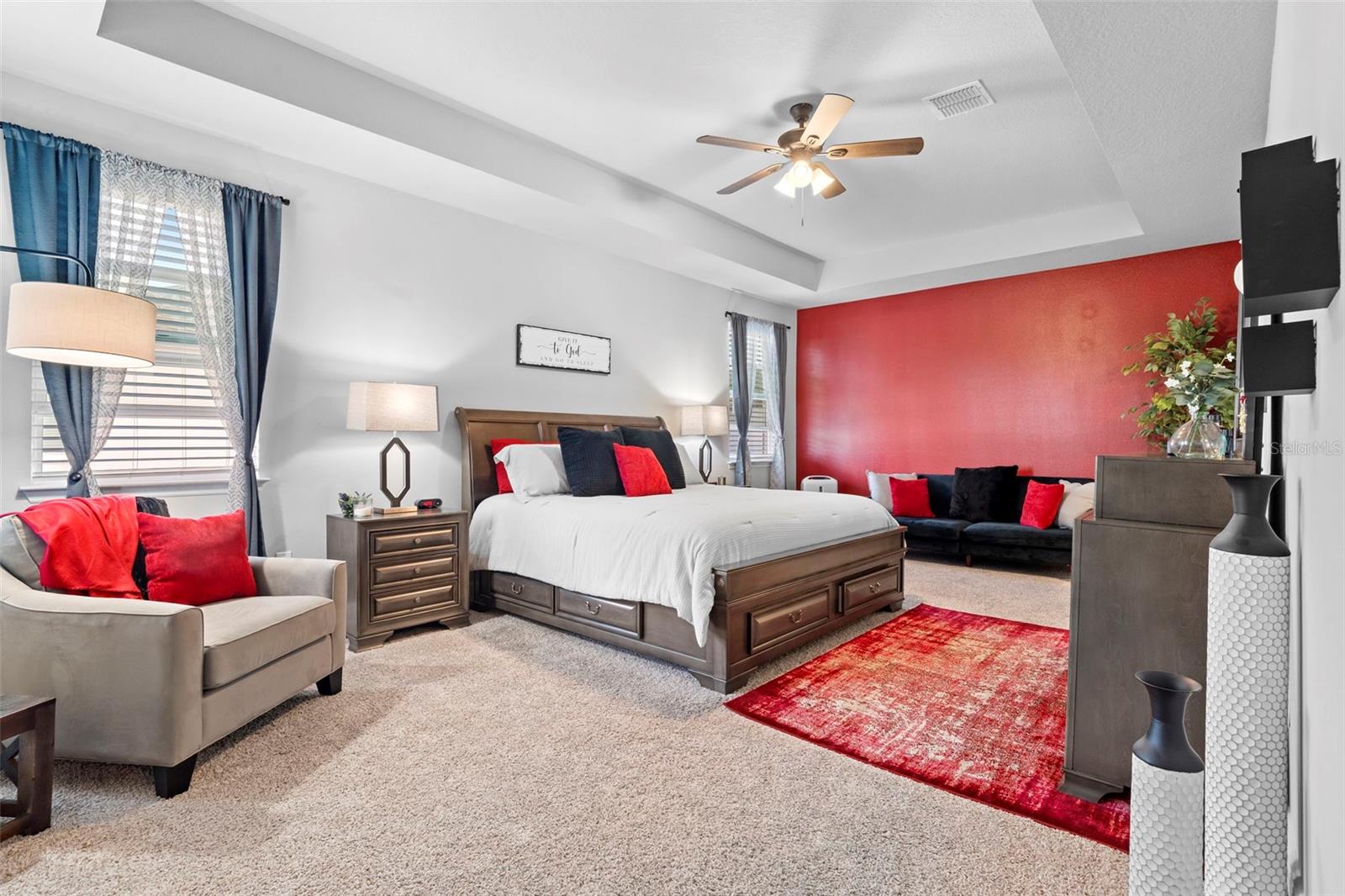 ENCLAVE AT HAWKS CREST - Residential