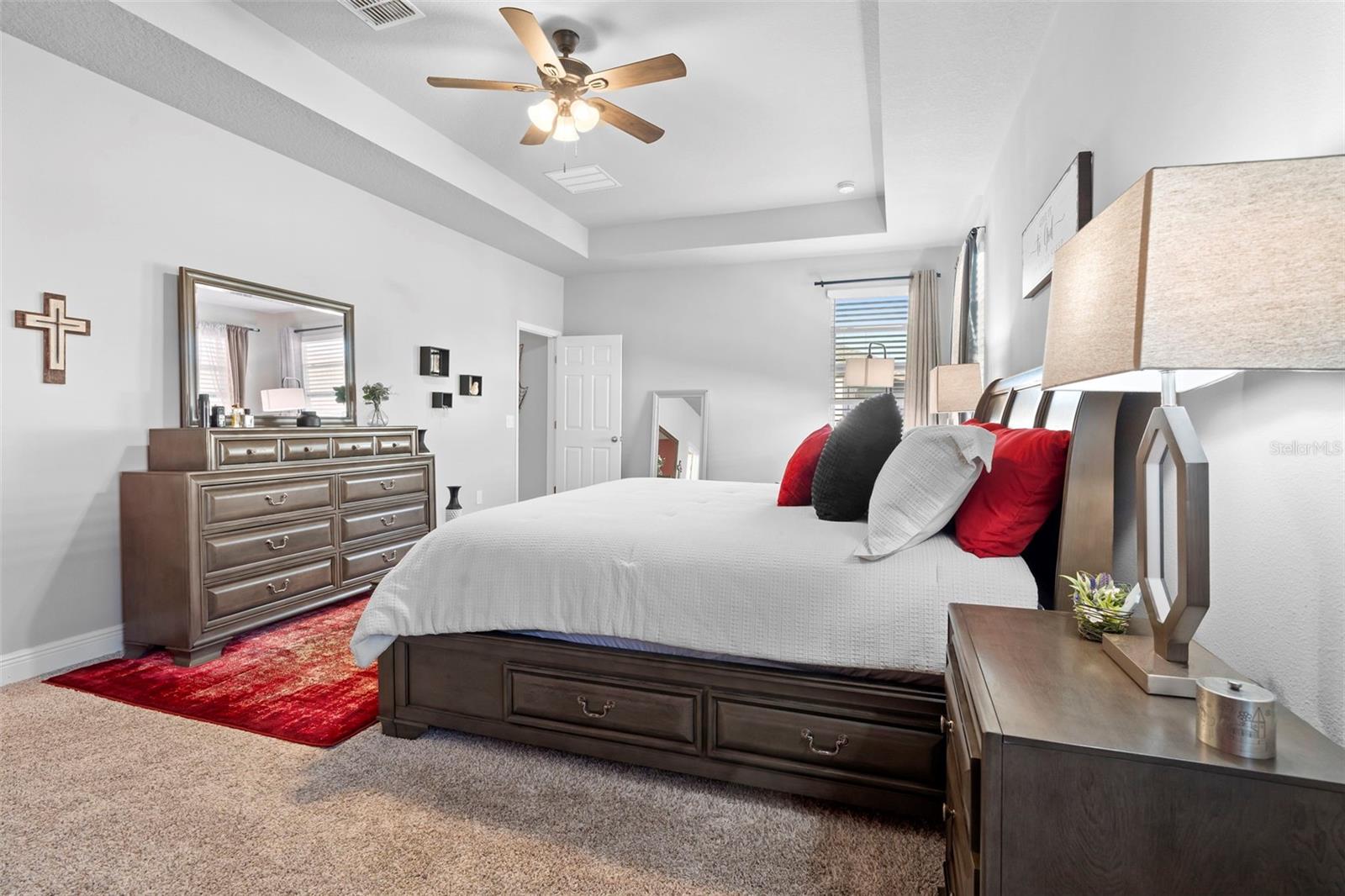 ENCLAVE AT HAWKS CREST - Residential