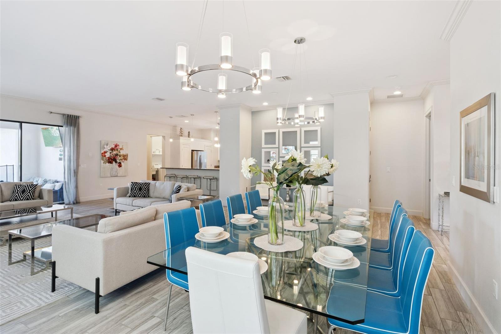 7423 SPARKLING COURT