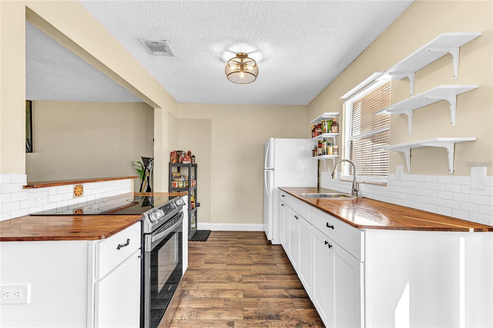 HIDDEN CREEK CONDO PH 05 - Residential