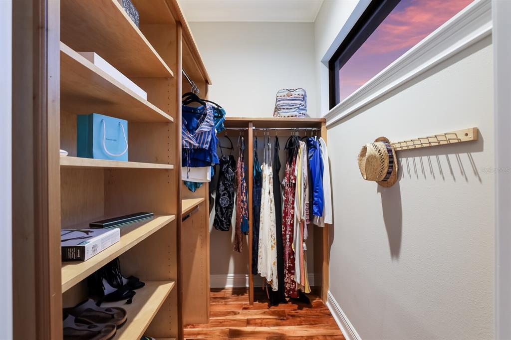 CHEROKEE PARK 2 - Residential