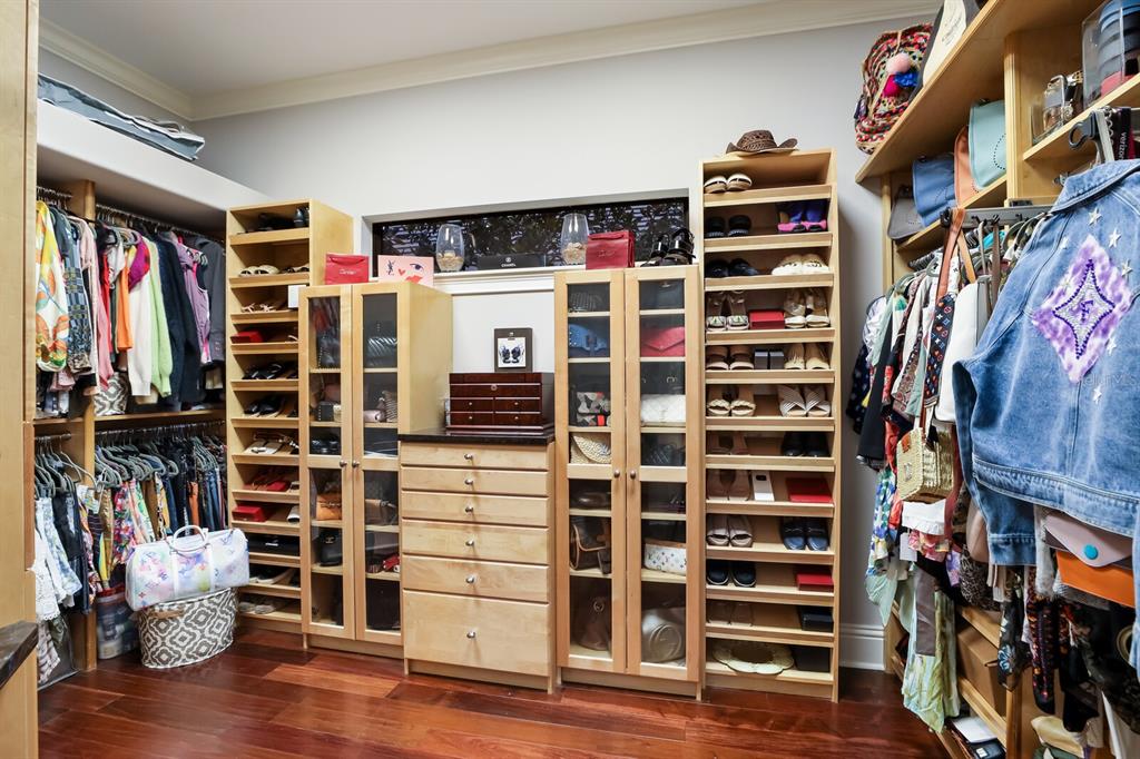 CHEROKEE PARK 2 - Residential