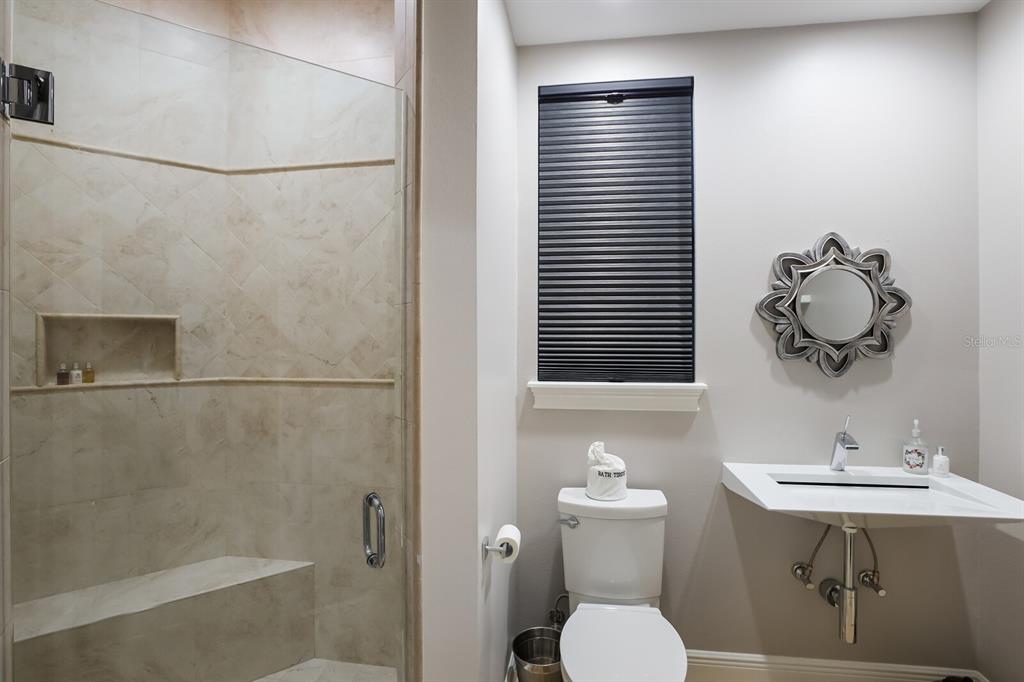 CHEROKEE PARK 2 - Residential