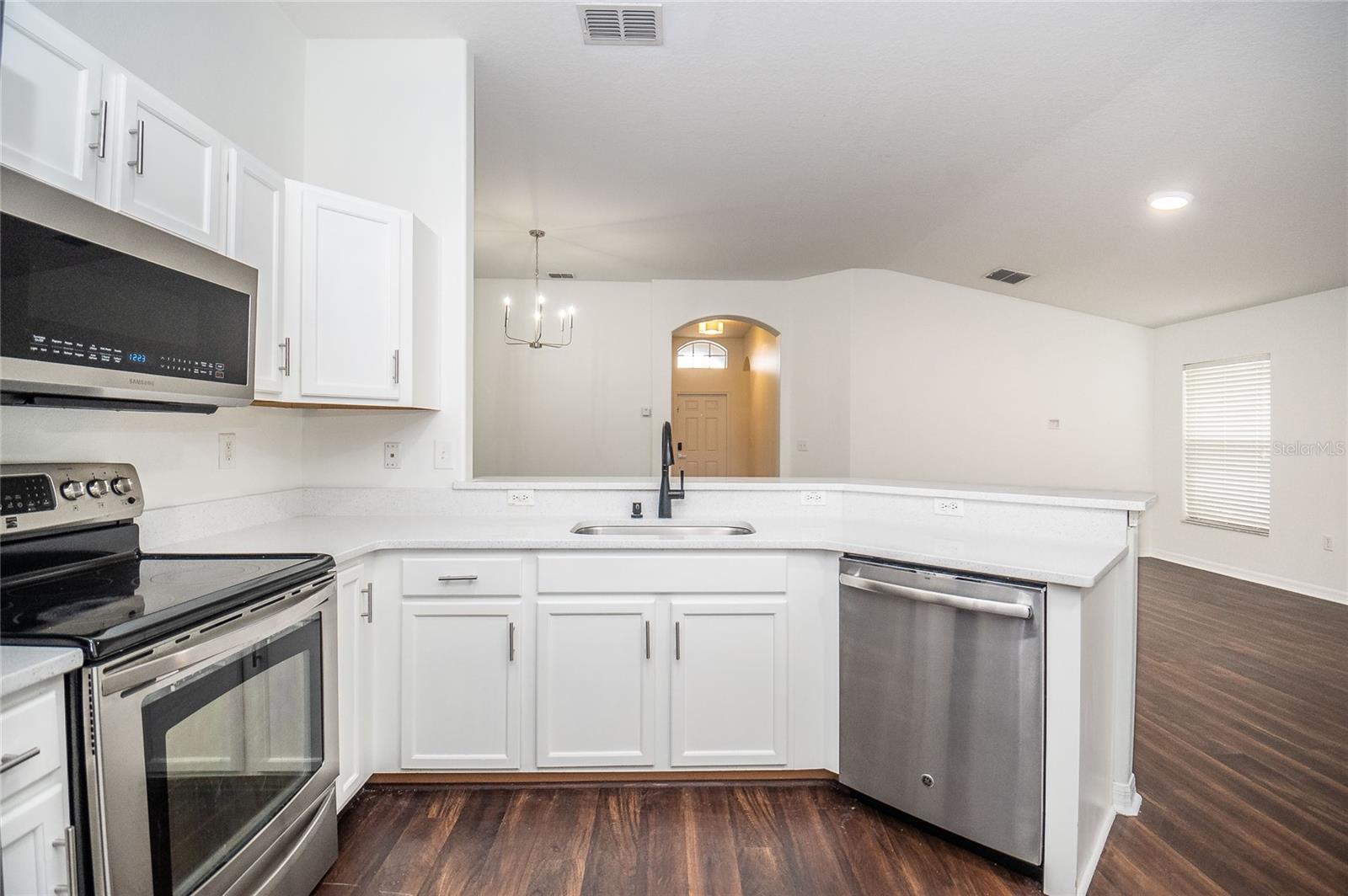 CEDARCREST - Residential