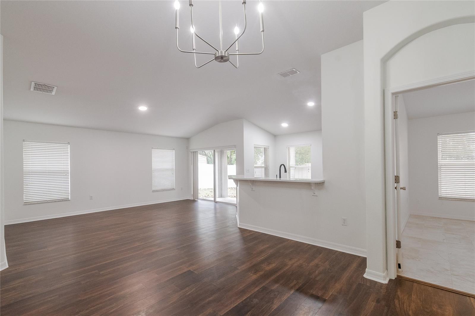 CEDARCREST - Residential