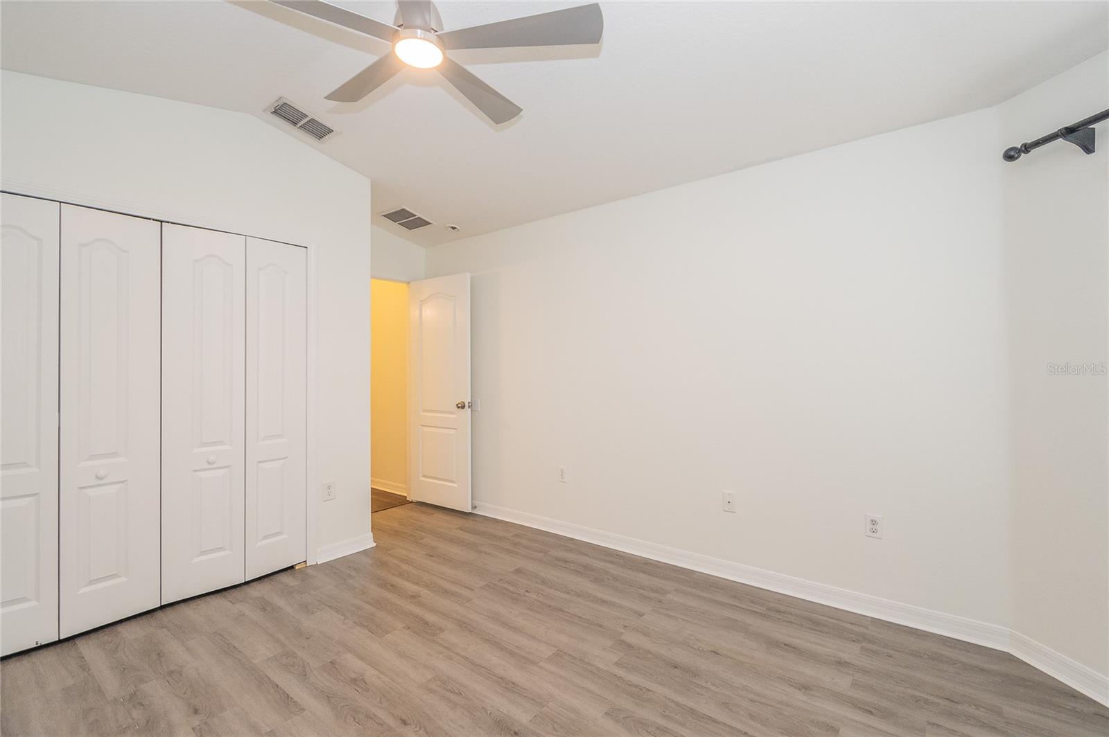 CEDARCREST - Residential