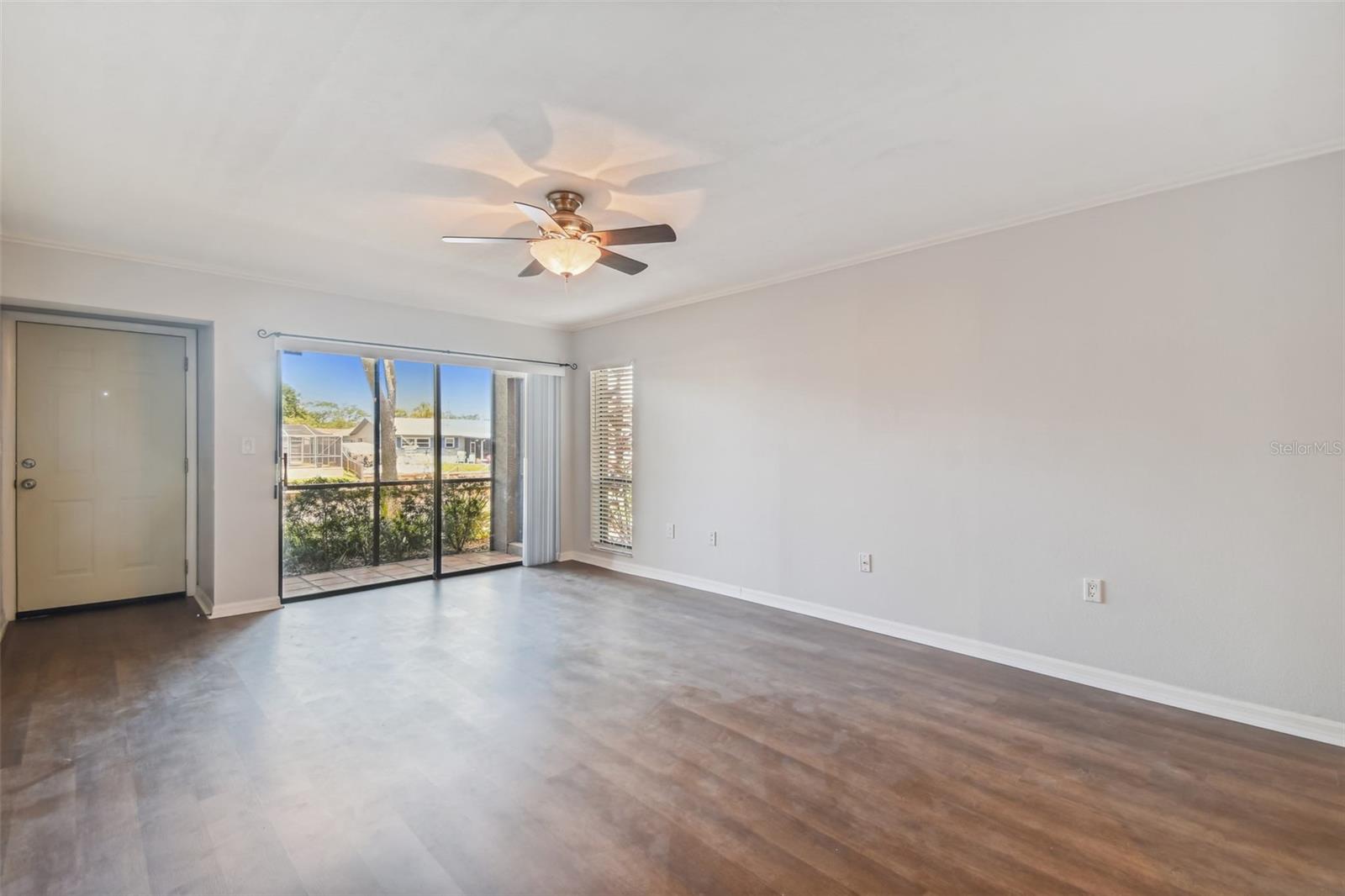 THE GALLERY AT BAYPORT CONDOMI - Residential Lease