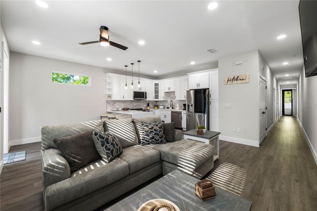 Photo of 192 S Lemon Avenue, Brooksville, FL 34601 (MLS # TB8501759)