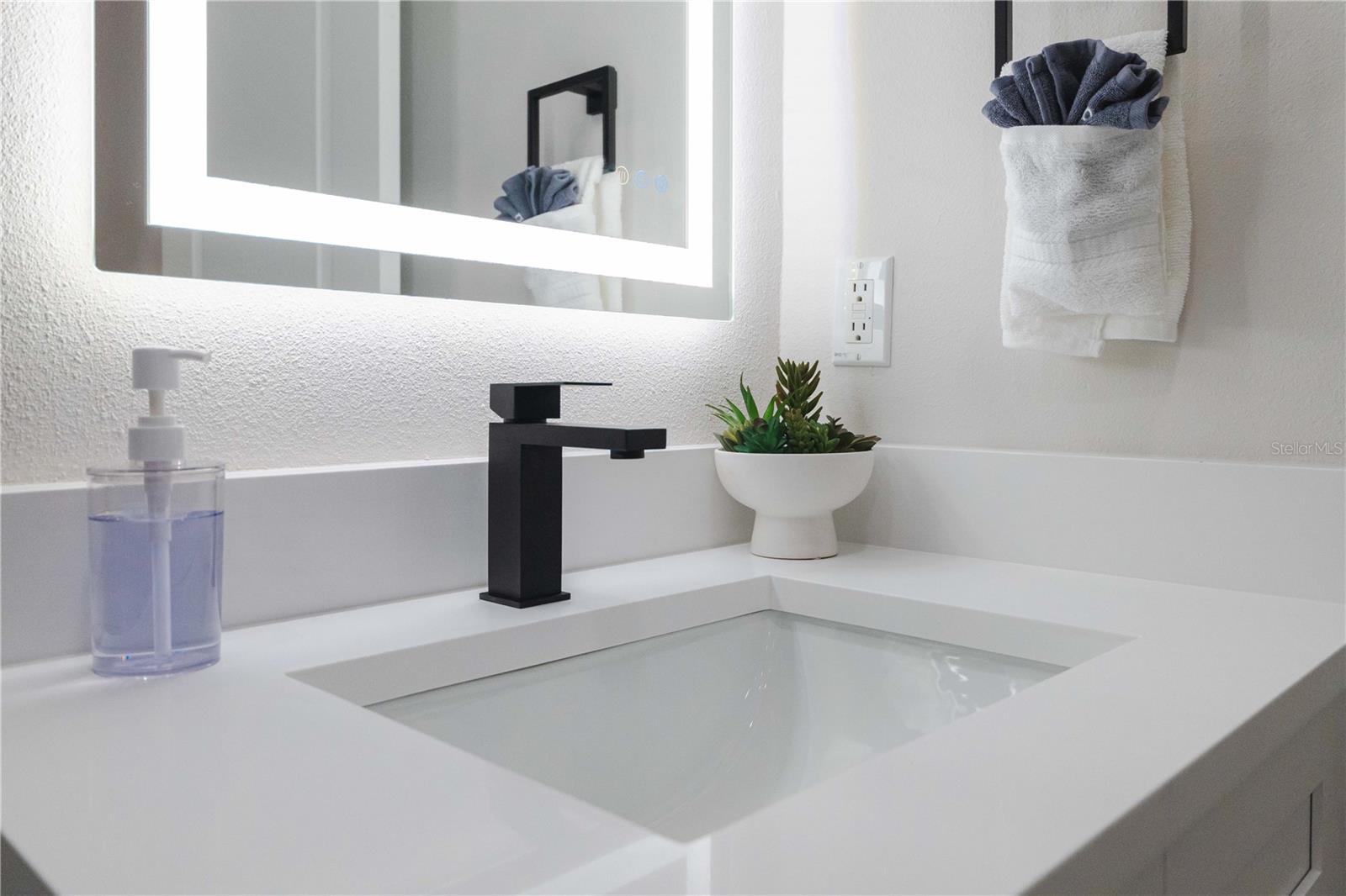 HALES ADD TO BROOKSVL - Residential Income