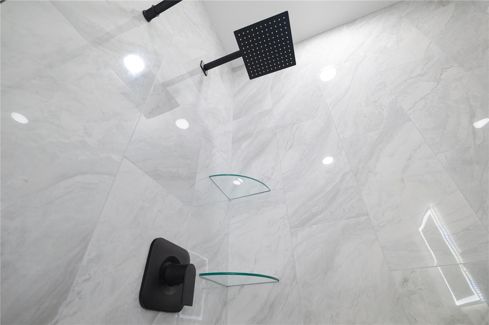 HALES ADD TO BROOKSVL - Residential Income