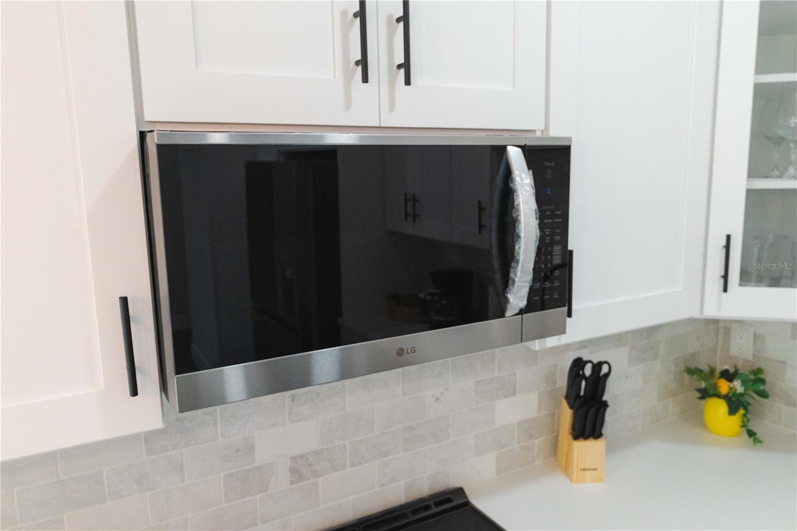 HALES ADD TO BROOKSVL - Residential Income