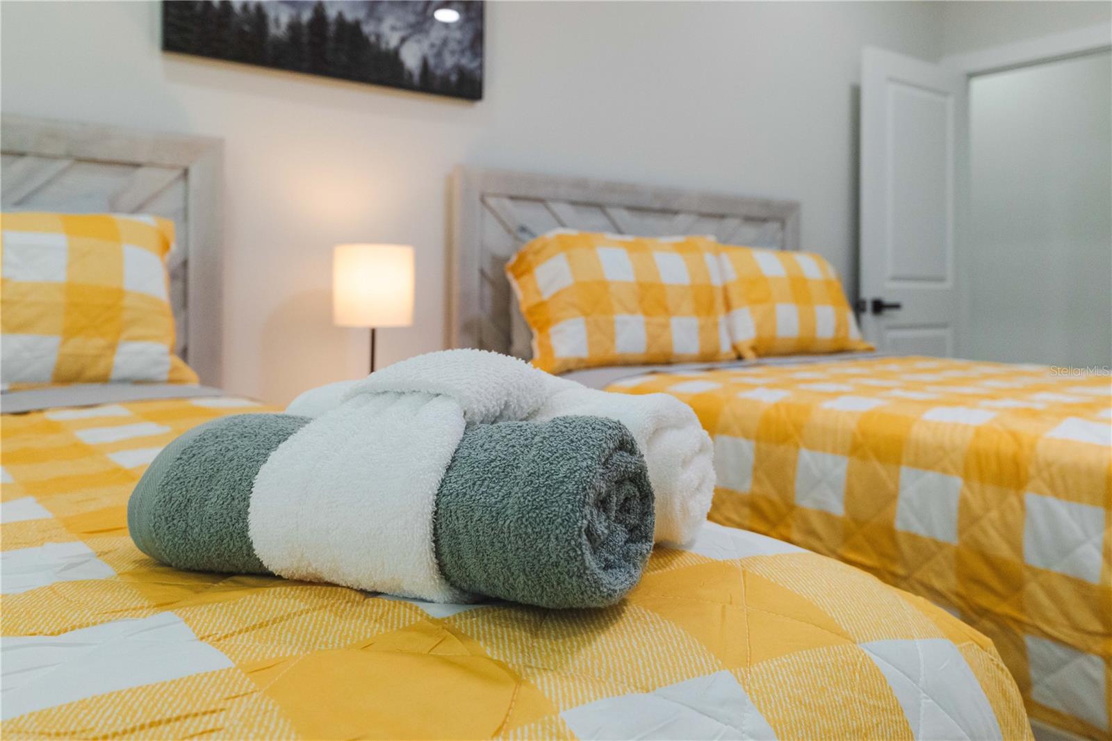 HALES ADD TO BROOKSVL - Residential Income