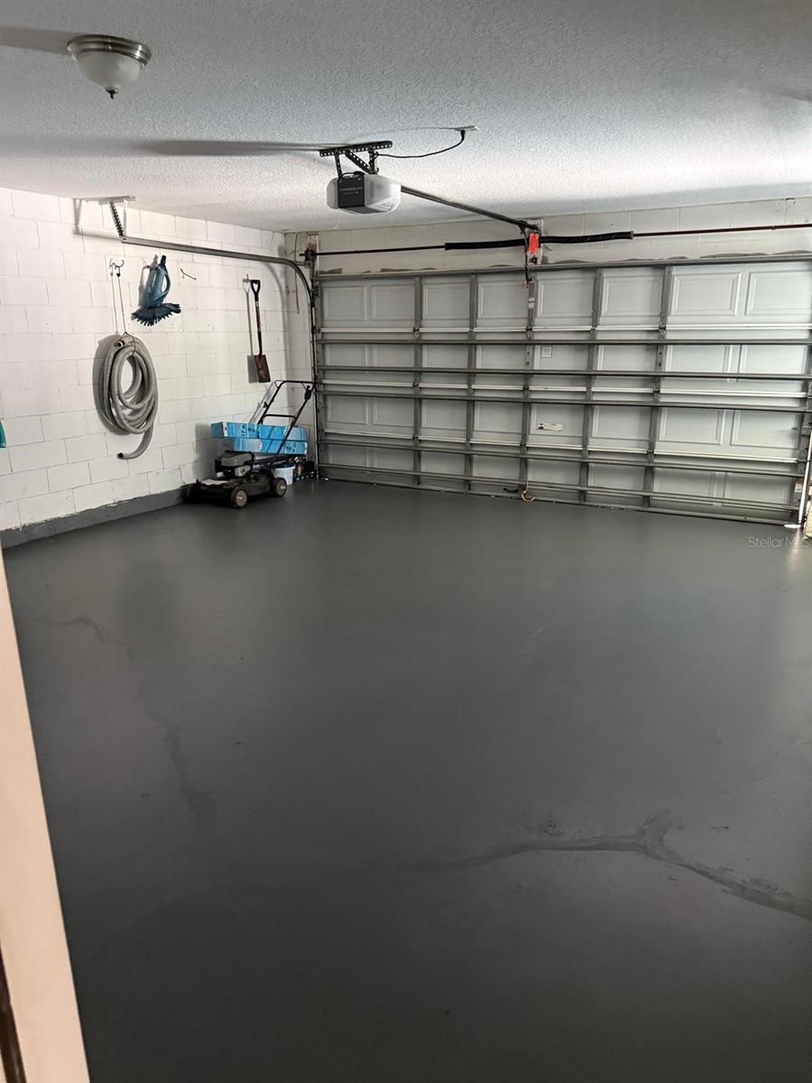 AVALON PARK VILLAGE 06 - Residential Lease