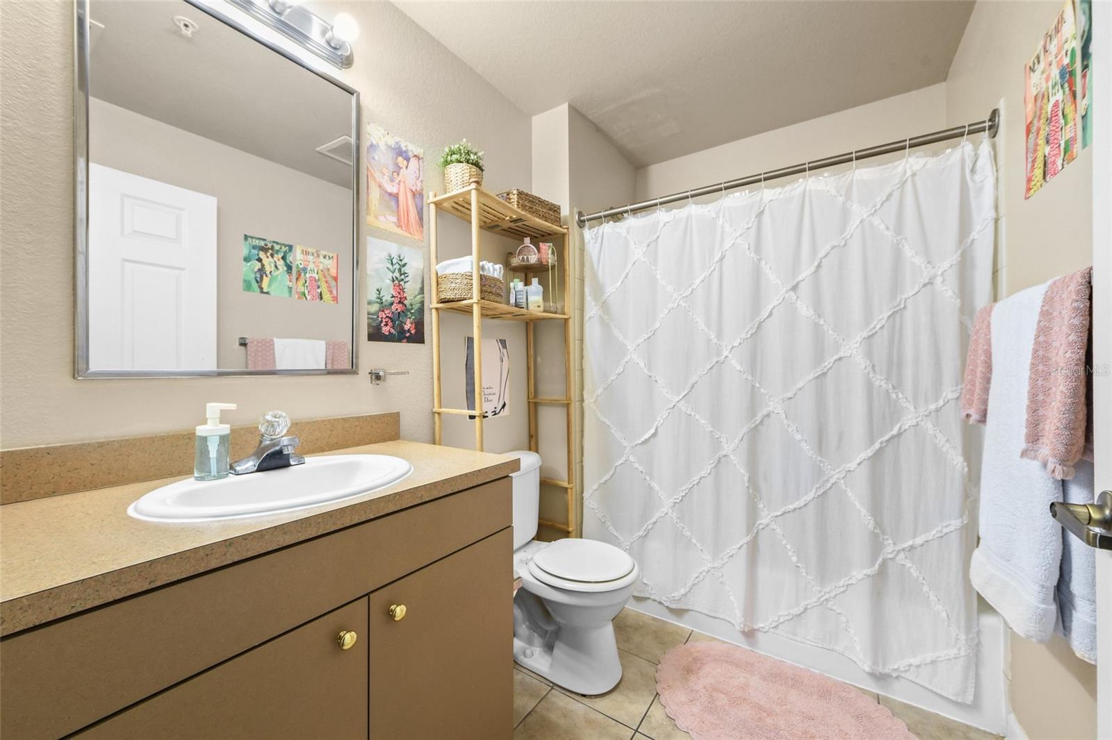 OXFORD TERRACE II CONDO - Residential