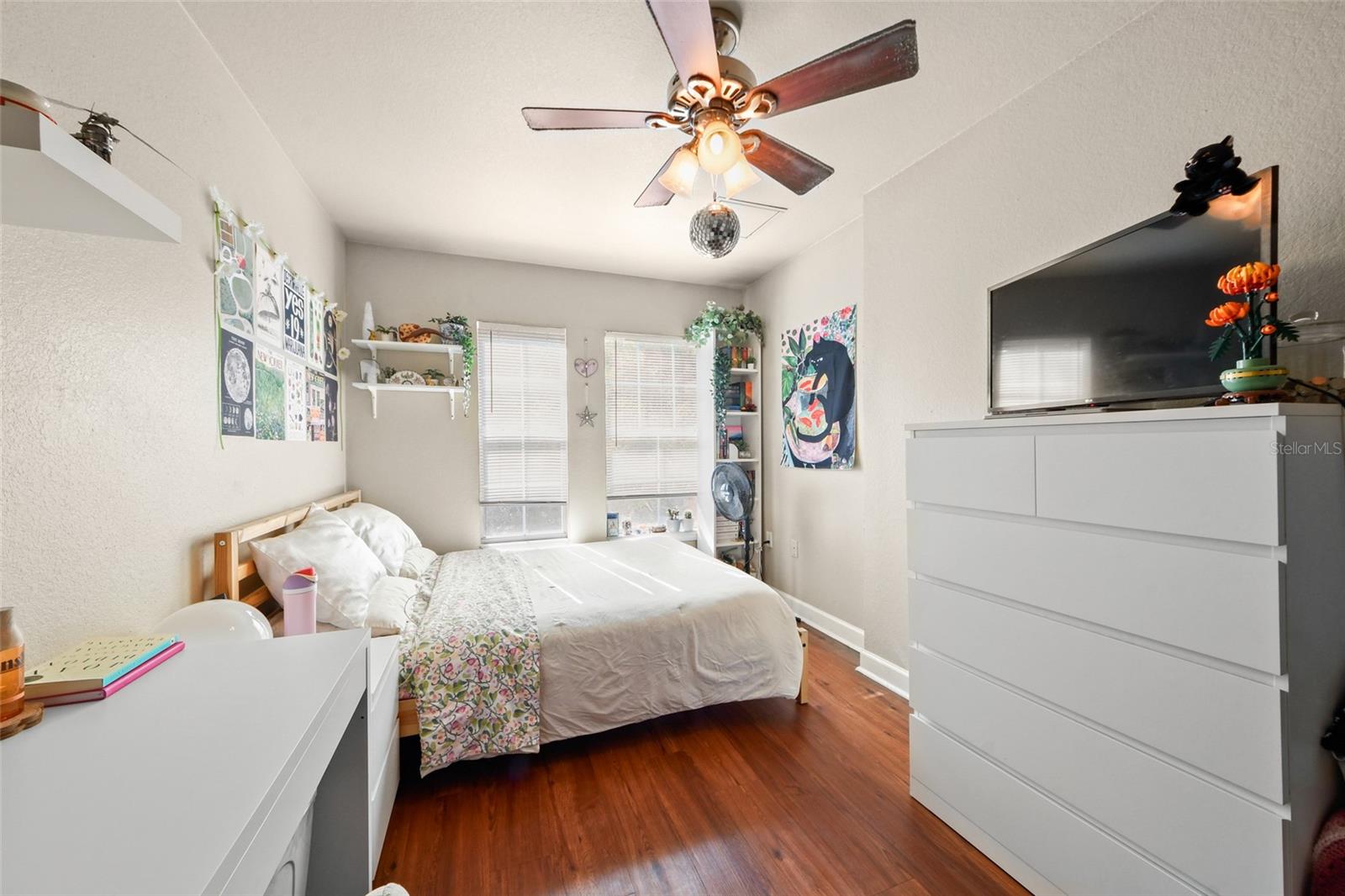 OXFORD TERRACE II CONDO - Residential