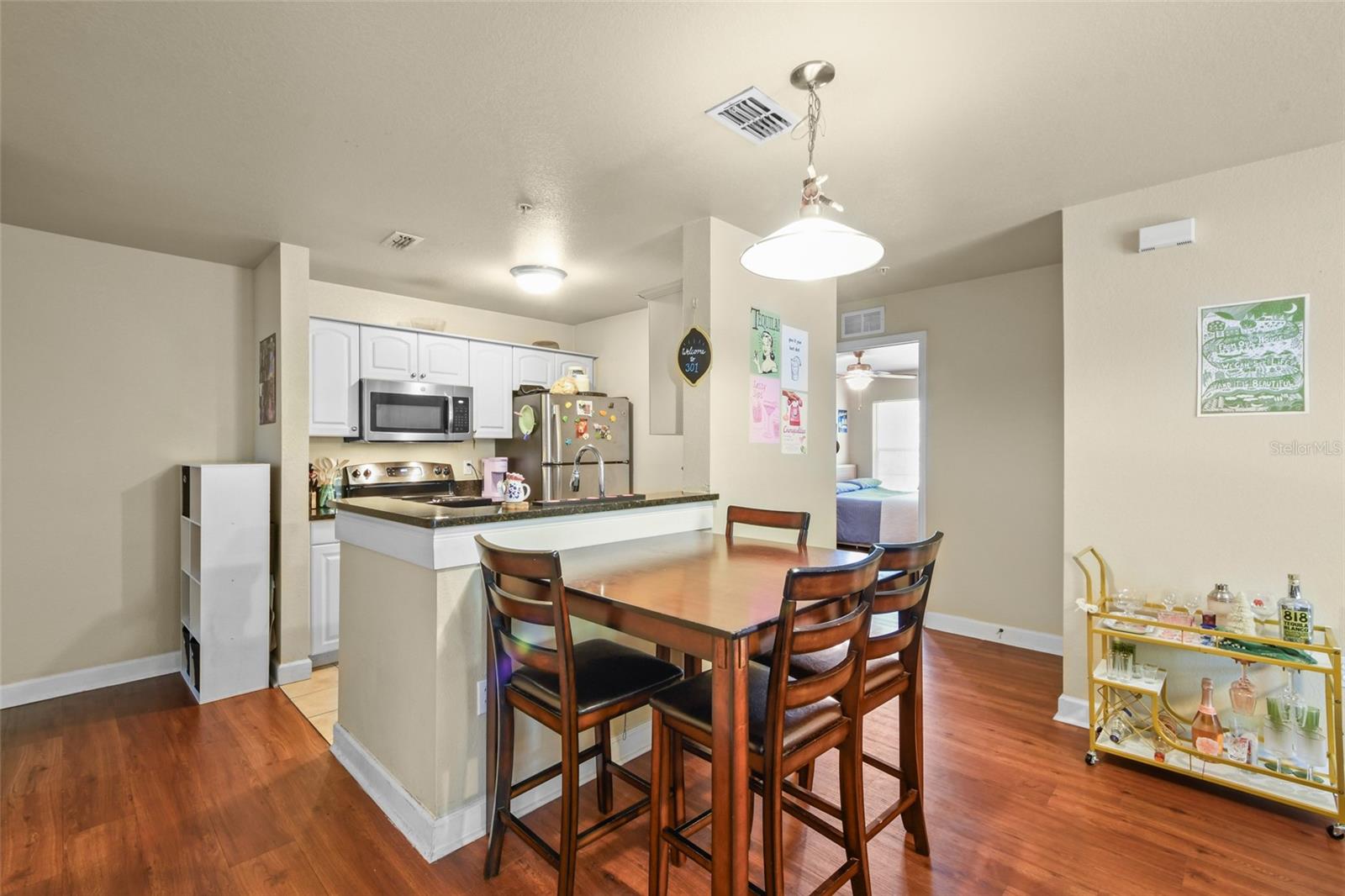 OXFORD TERRACE II CONDO - Residential