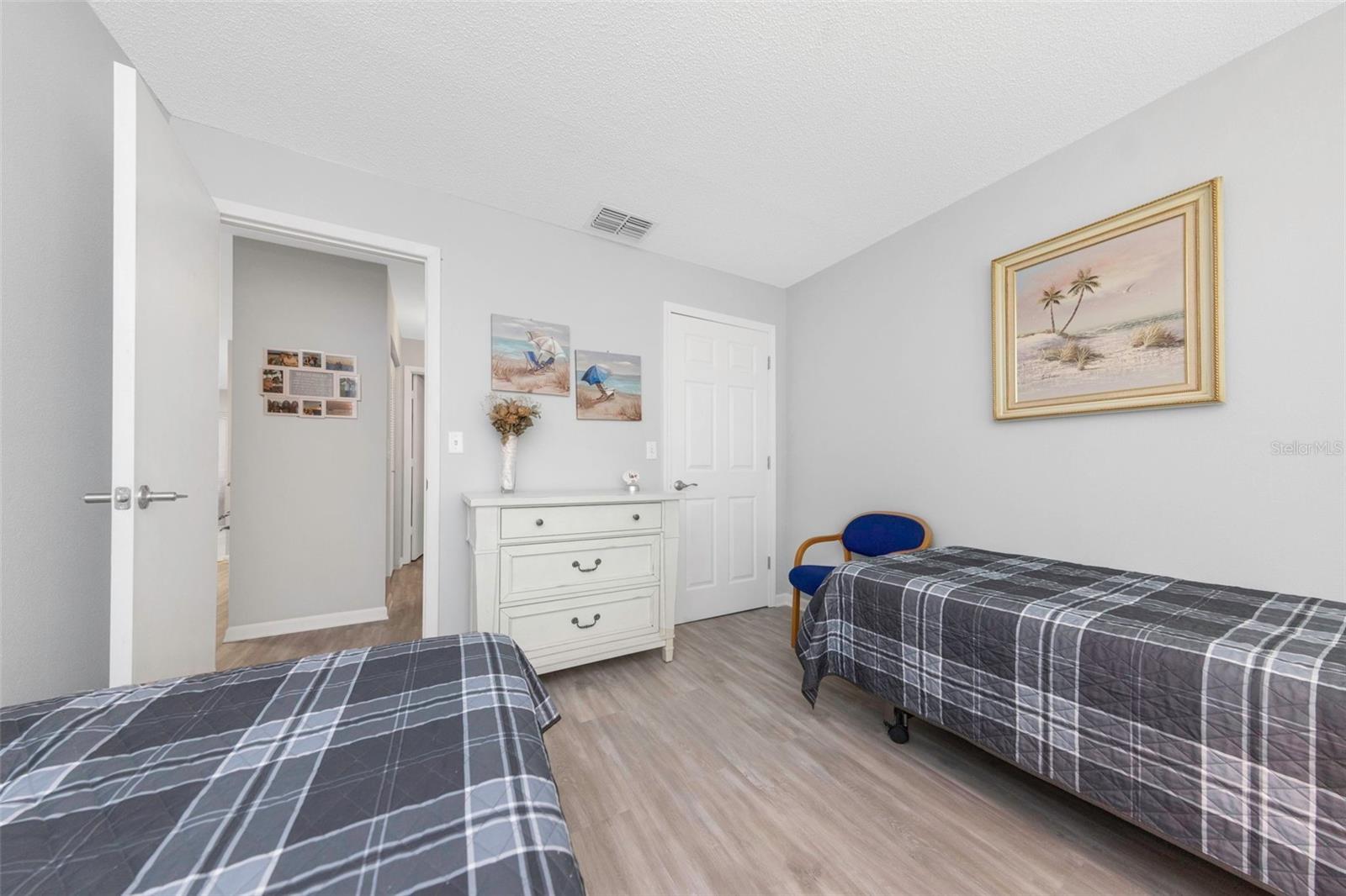 SCOTSDALE VILLA CONDO - Residential