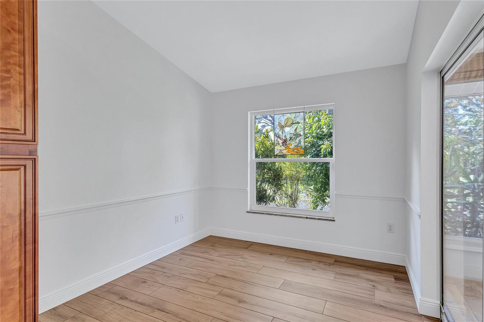 EMERALD GARDENS - Residential