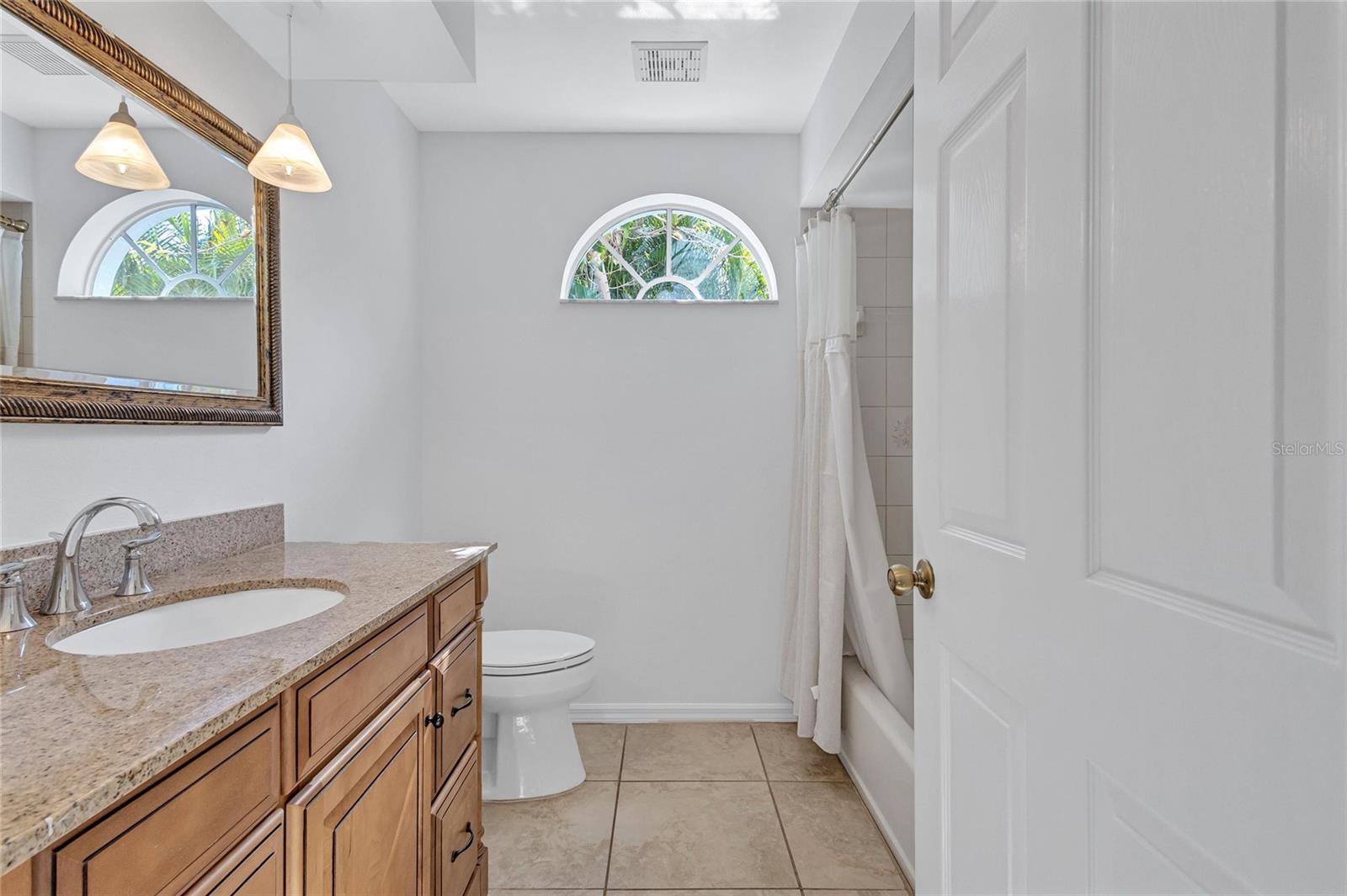 EMERALD GARDENS - Residential