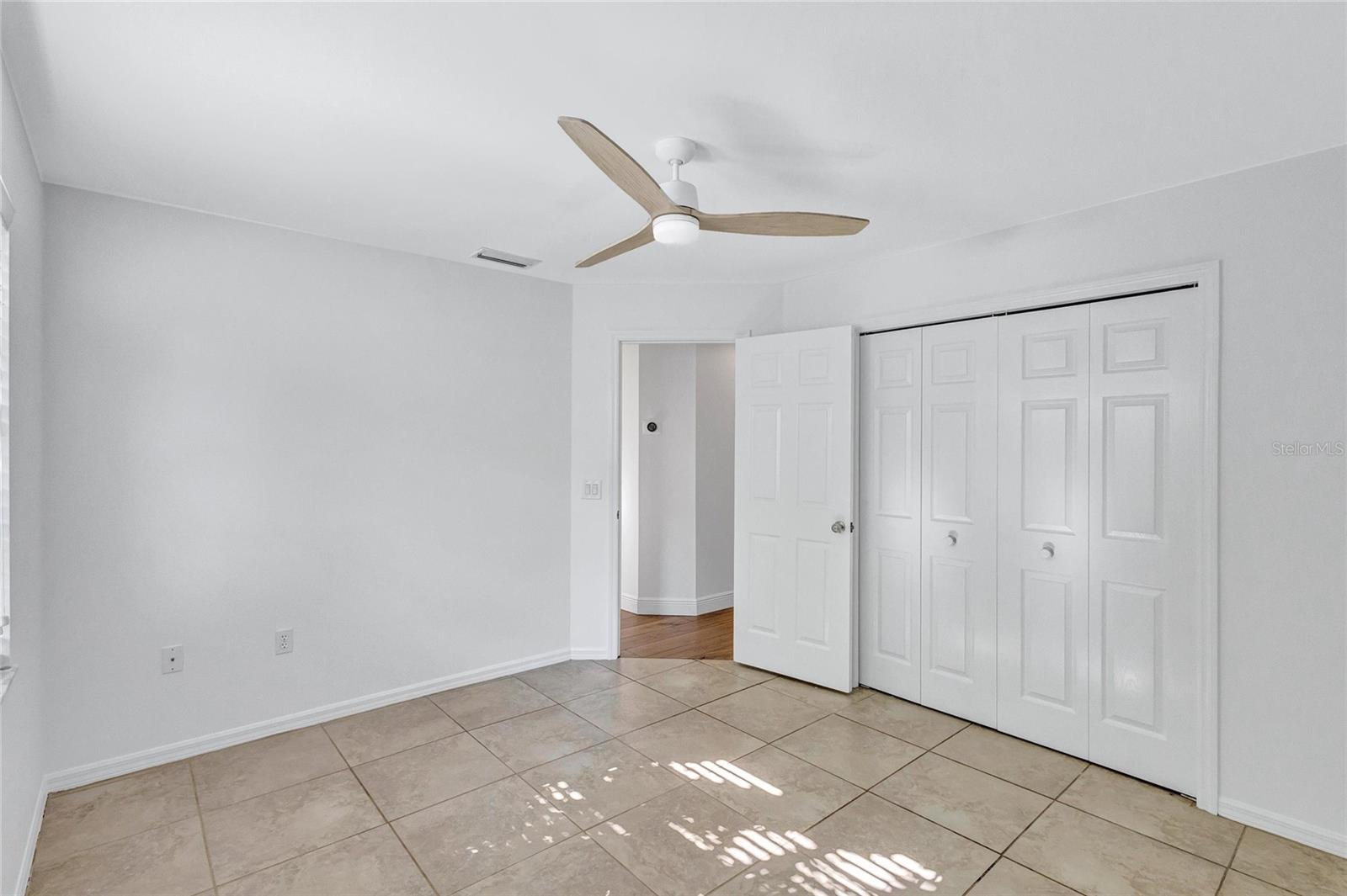 EMERALD GARDENS - Residential