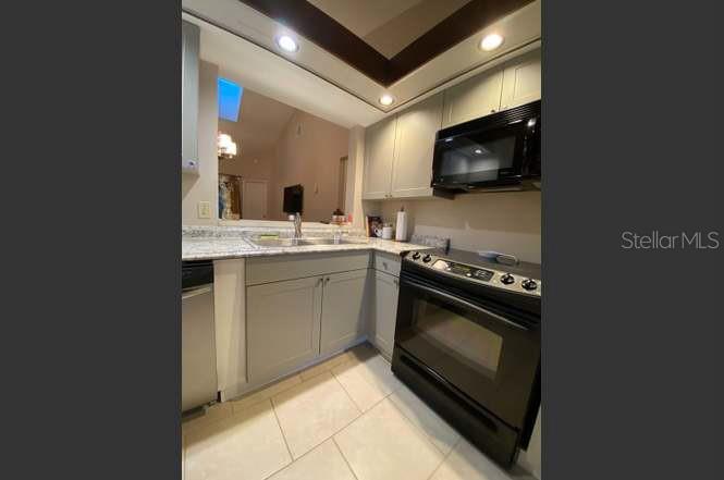 CLUB VILLAS AT WIMBLEDON PARK CONDO - Residential