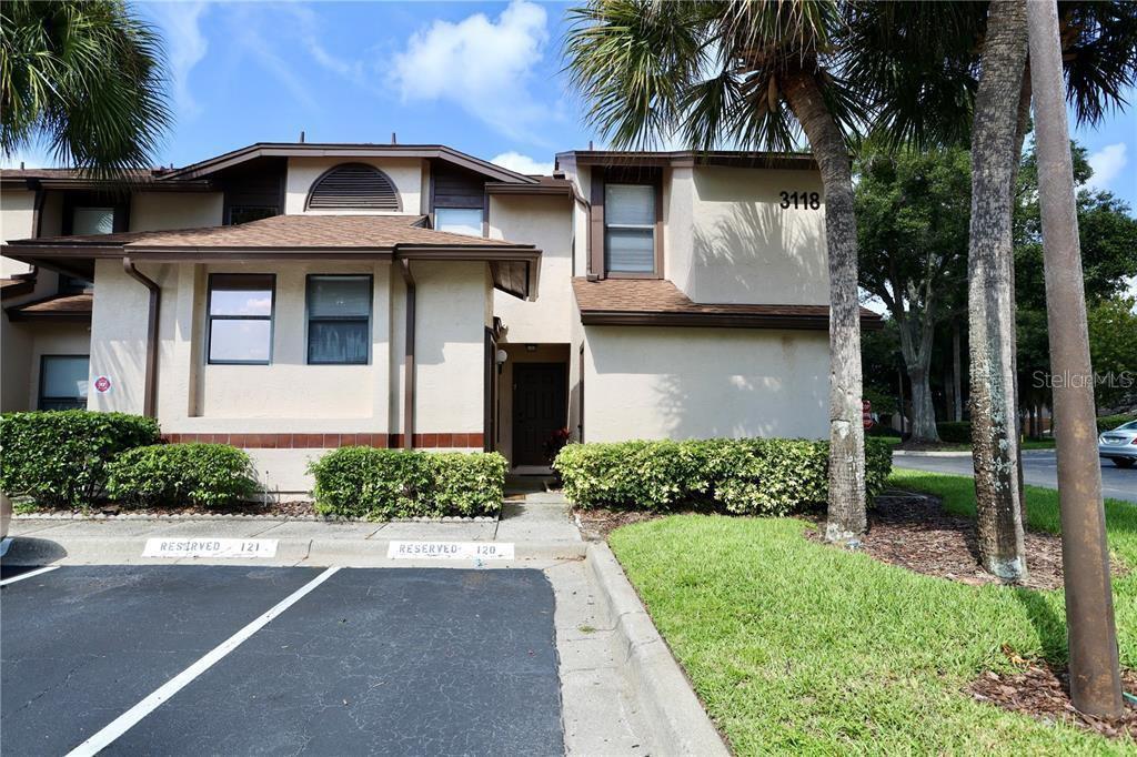 CLUB VILLAS AT WIMBLEDON PARK CONDO - Residential