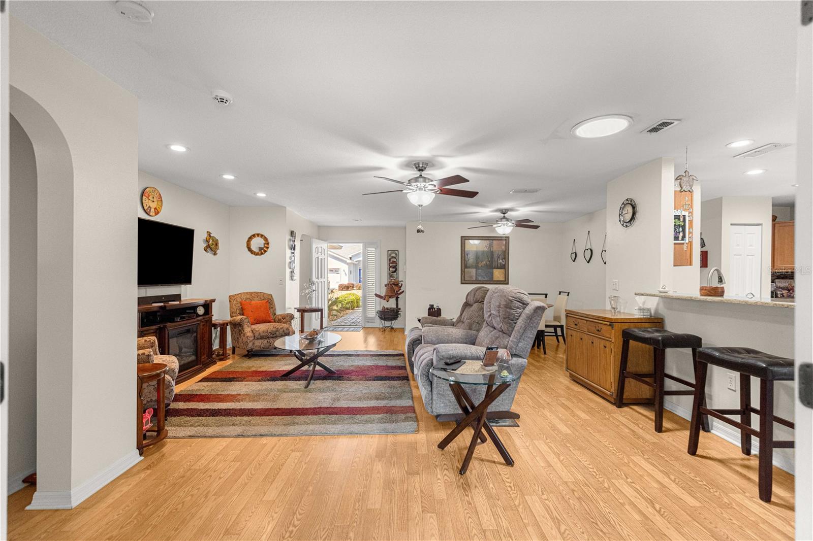 INDIGO EAST PH 01 UN A-A & B-B - Residential