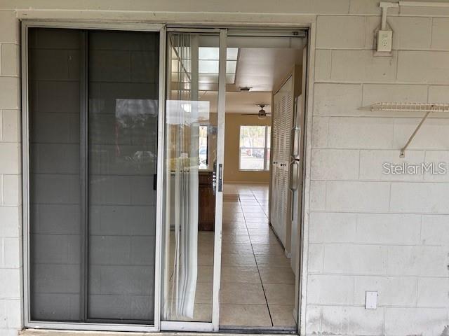 COUNTRY COVE VILLAS - Residential