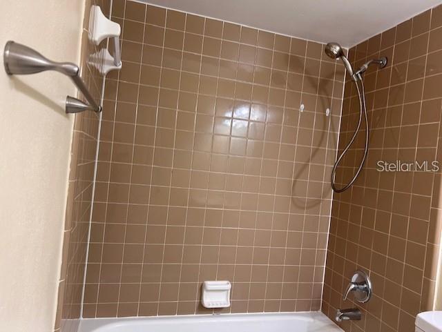 COUNTRY COVE VILLAS - Residential