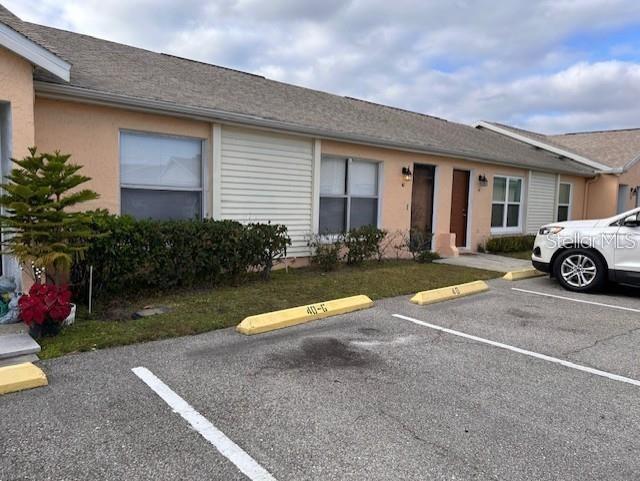 COUNTRY COVE VILLAS - Residential