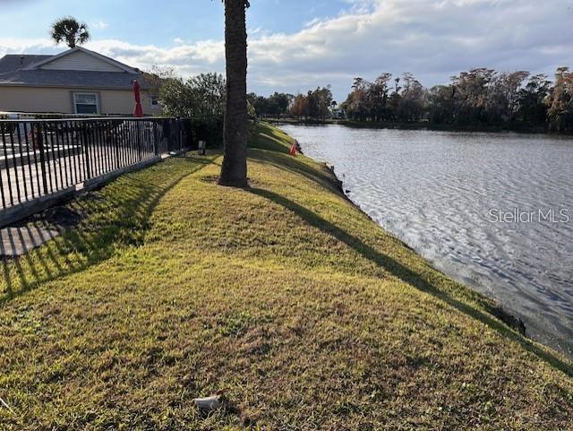 COUNTRY COVE VILLAS - Residential