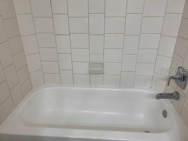 COUNTRY COVE VILLAS - Residential