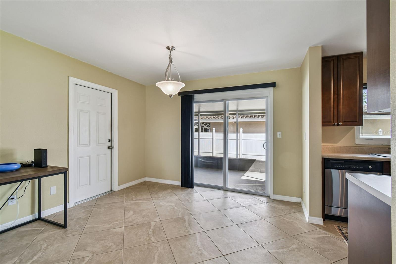 RIDGEWOOD LAKES - Residential