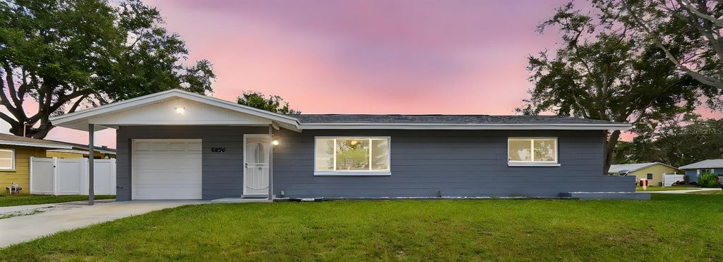 Photo of 6835 114th Street, Seminole, FL 33772 (MLS # TB8435874)