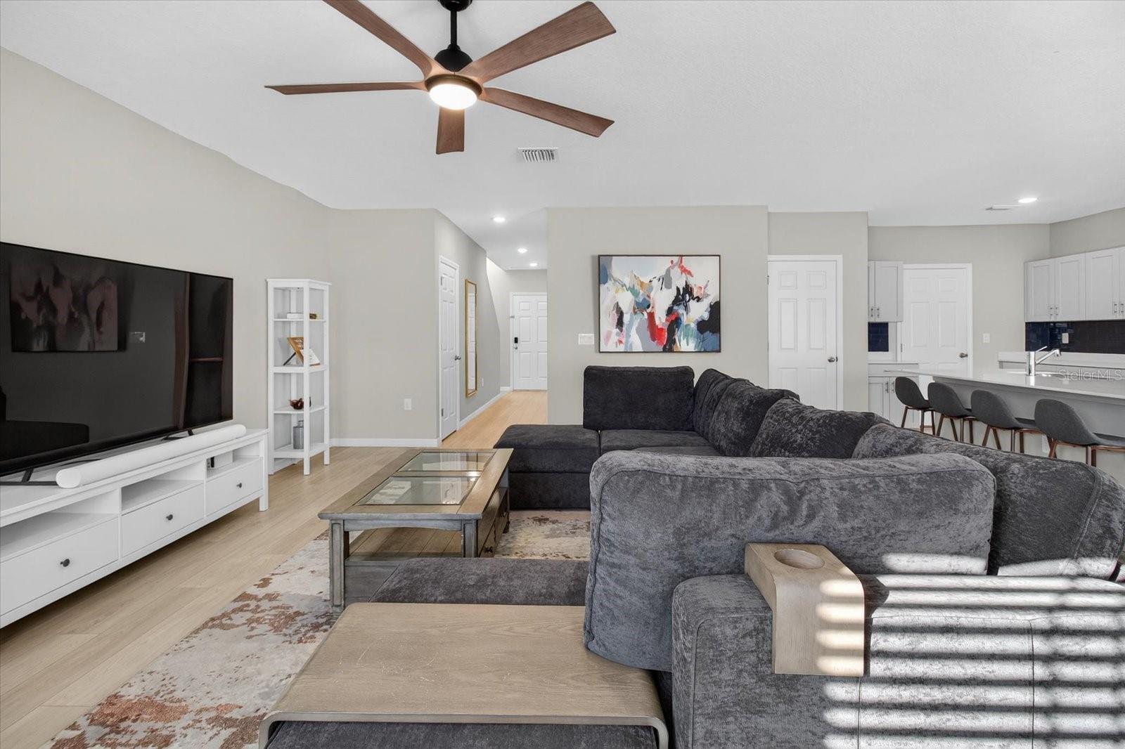 PASADENA POINT PH 2 - Residential