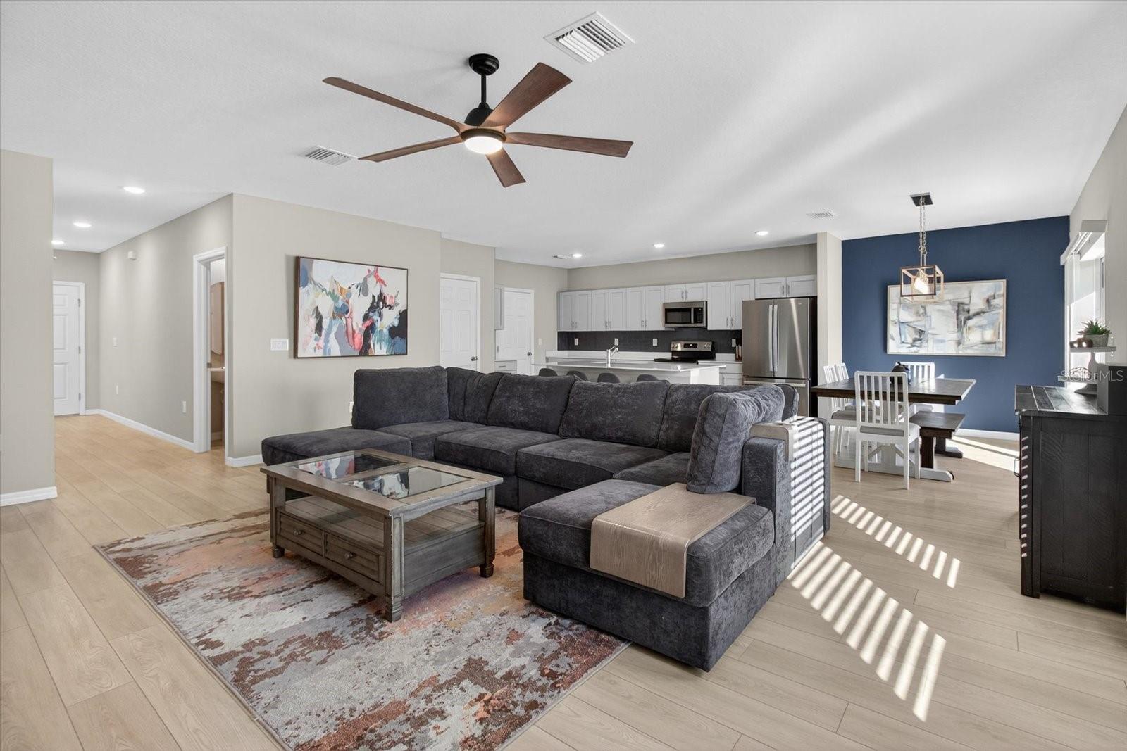 PASADENA POINT PH 2 - Residential