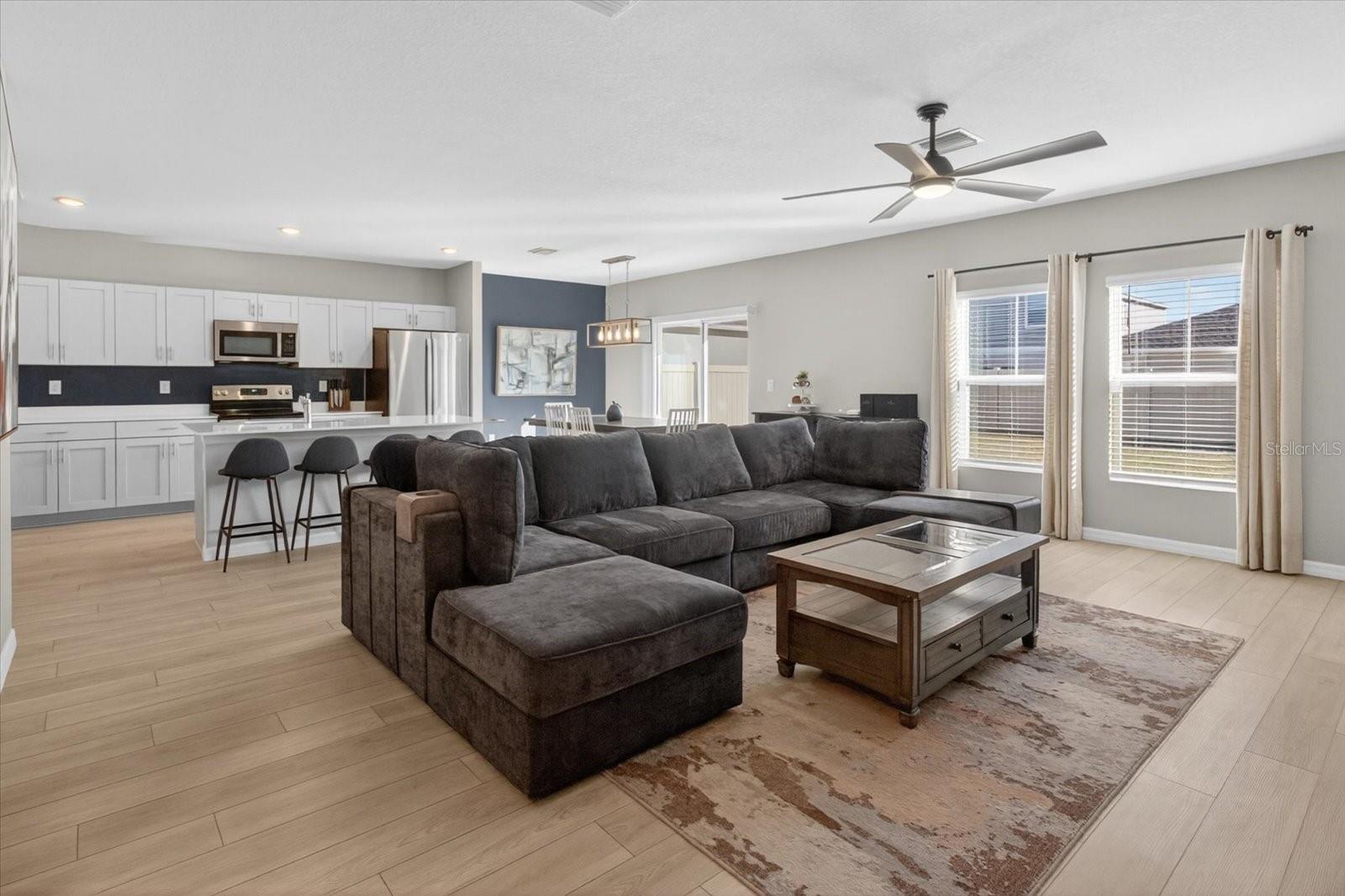 PASADENA POINT PH 2 - Residential