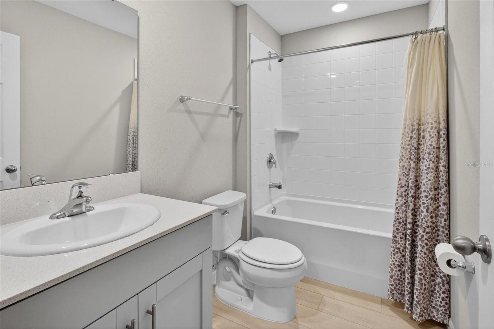 PASADENA POINT PH 2 - Residential