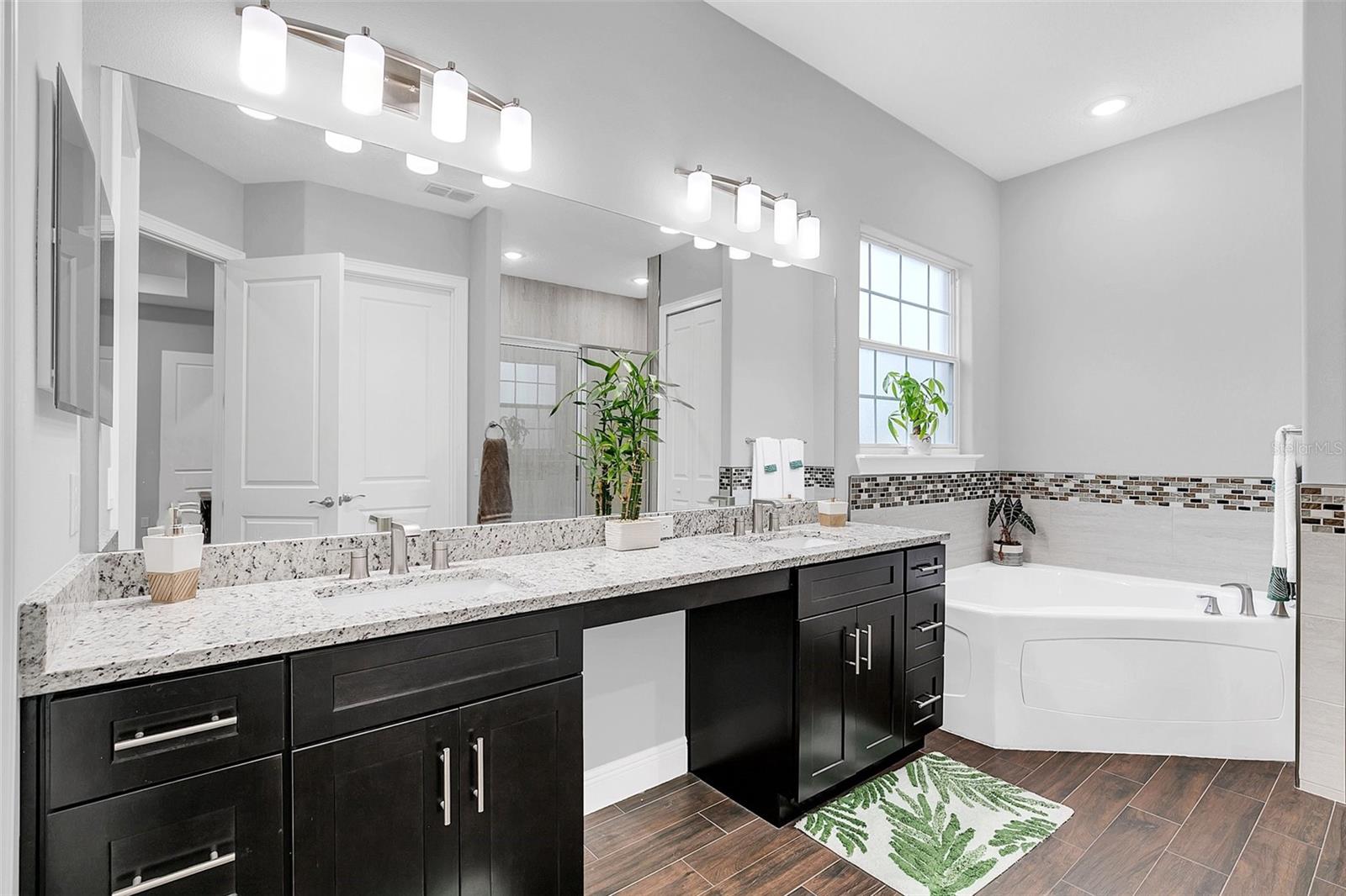 CAPE ORLANDO ESTATES - Residential