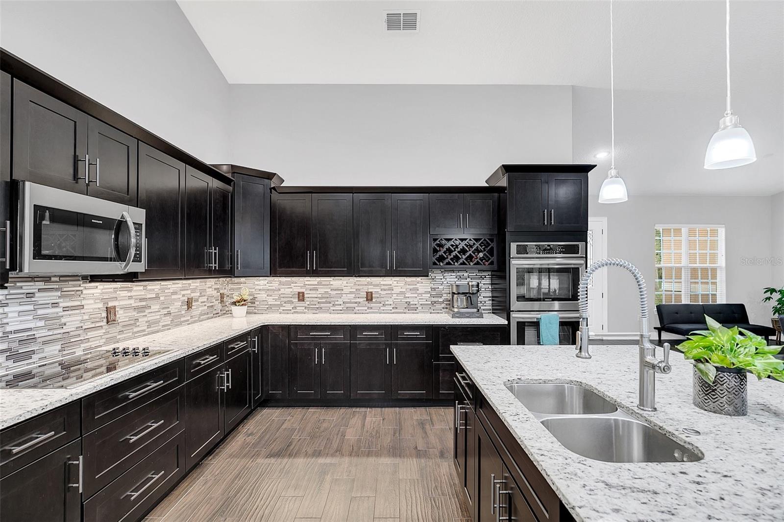 CAPE ORLANDO ESTATES - Residential