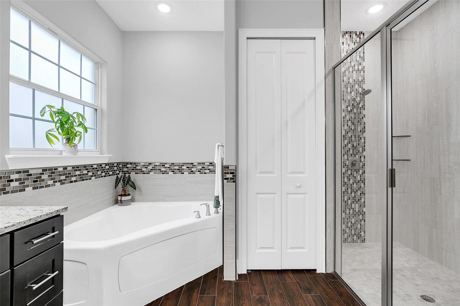 CAPE ORLANDO ESTATES - Residential