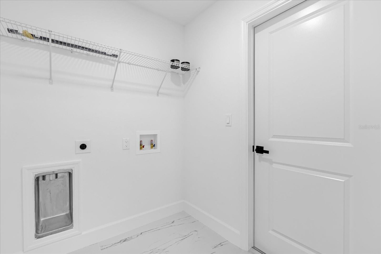 SILVER SPGS SHORES UNIT 24 - Residential